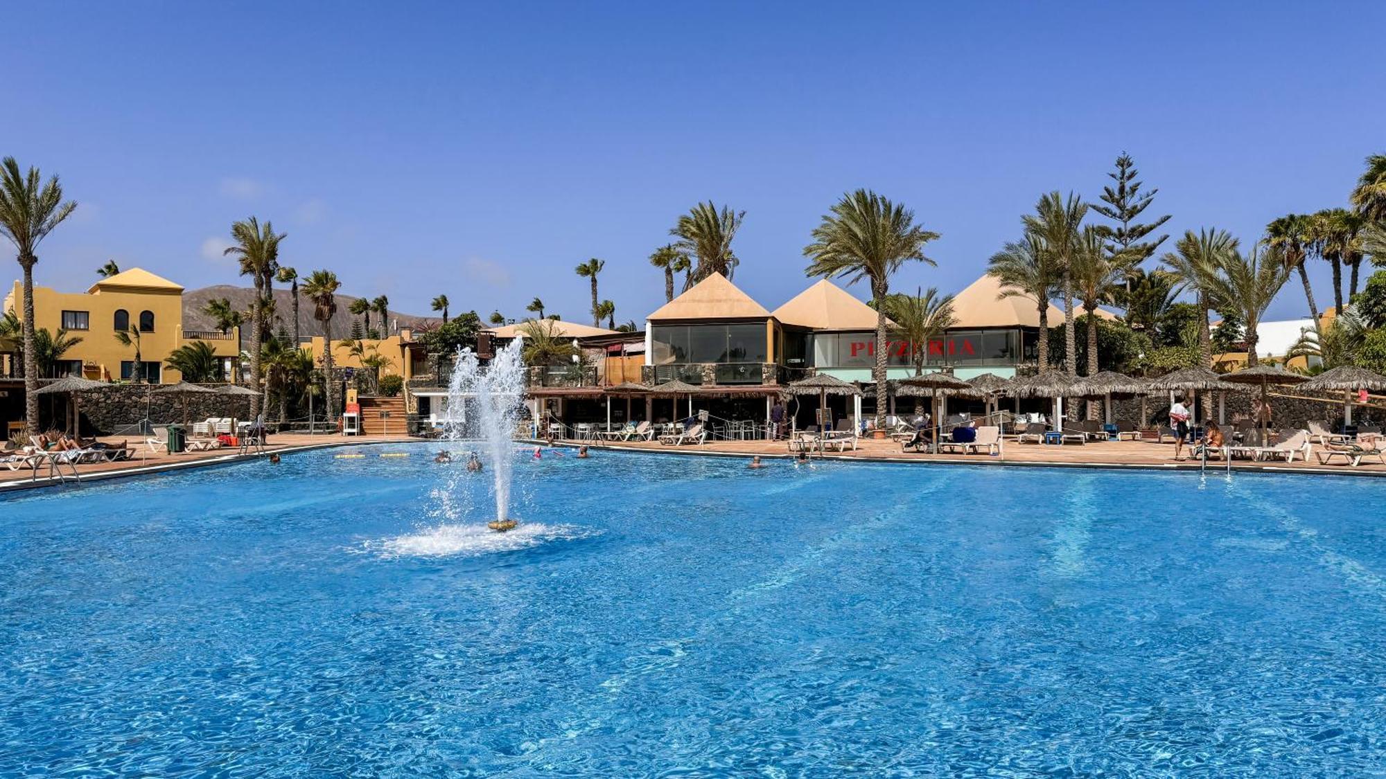 Golden Dream, Swimming Pool And Parking Villa Corralejo Exteriör bild